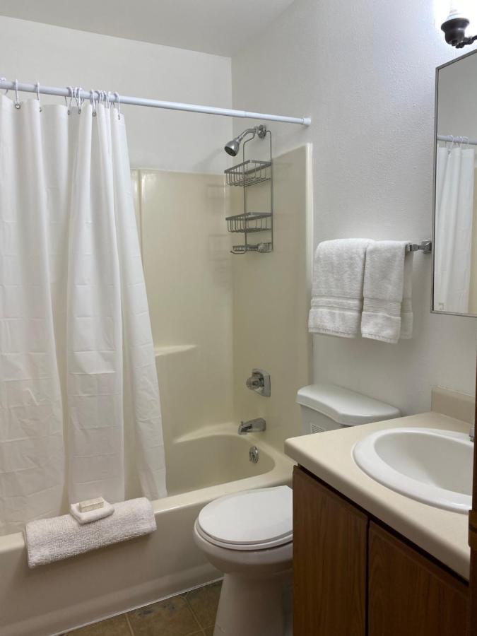 Onora Suites Wausau Exterior photo