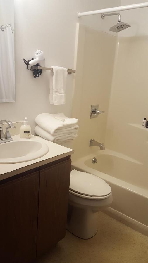 Onora Suites Wausau Exterior photo
