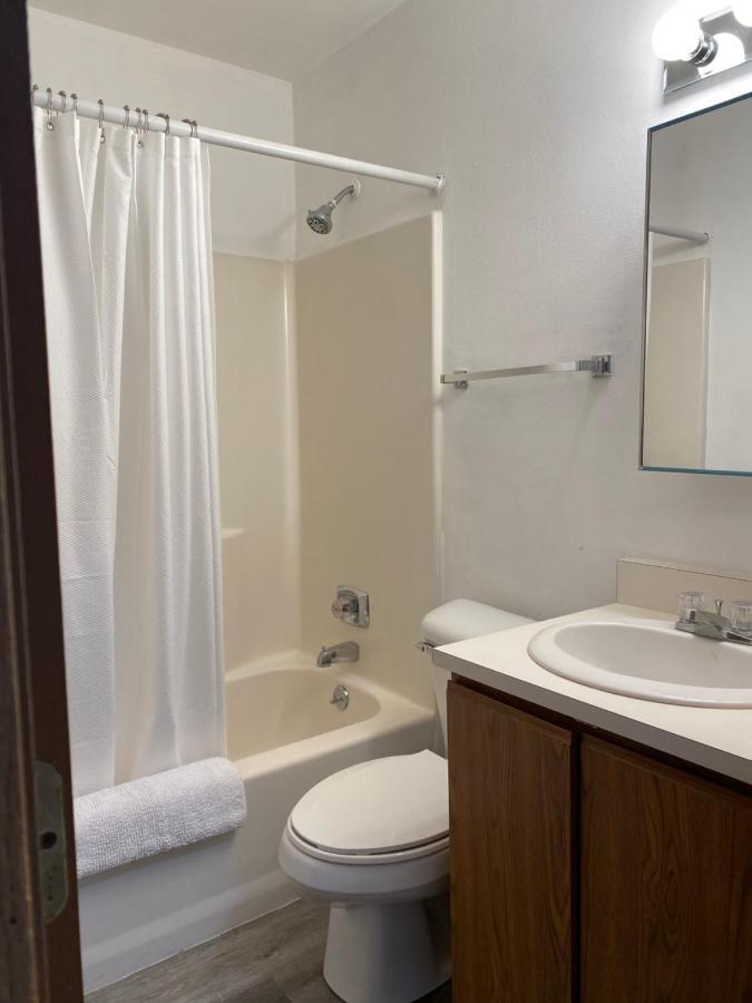 Onora Suites Wausau Exterior photo